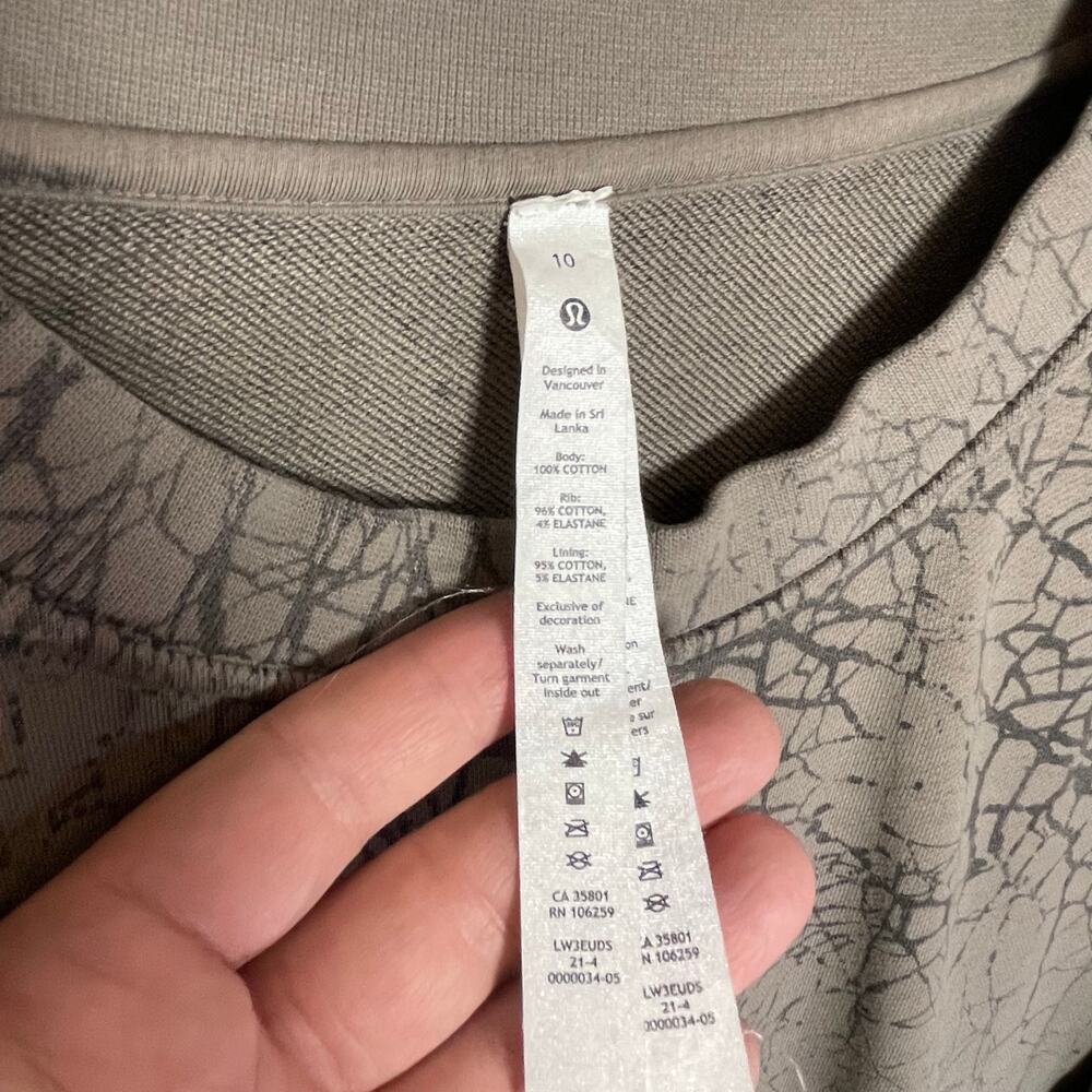 LULULEMON Women’s Perfectly Oversized Crewneck Sweatshirt Gray Crackle - Picture 2 of 4